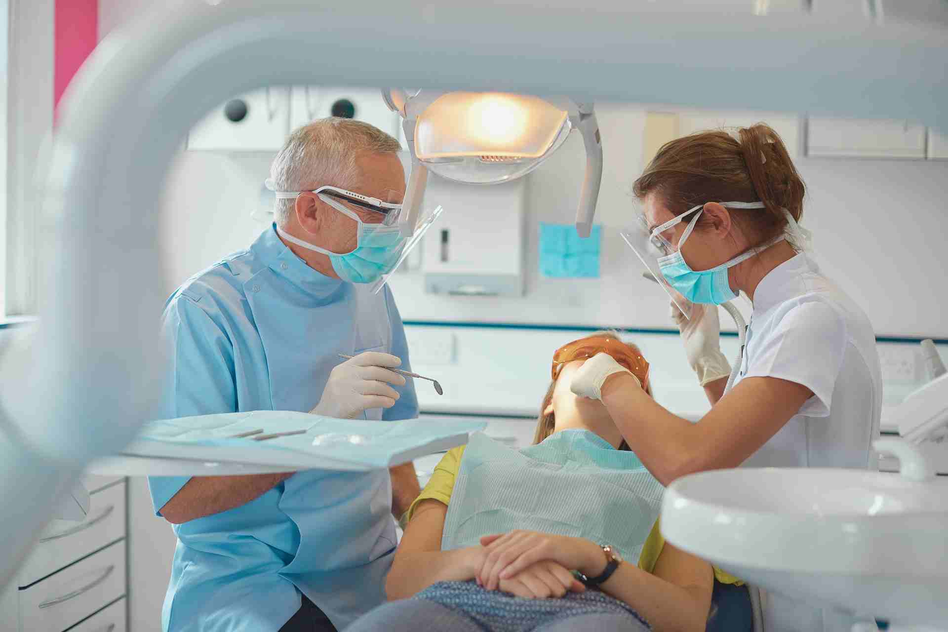 Dentist in Compton, CA